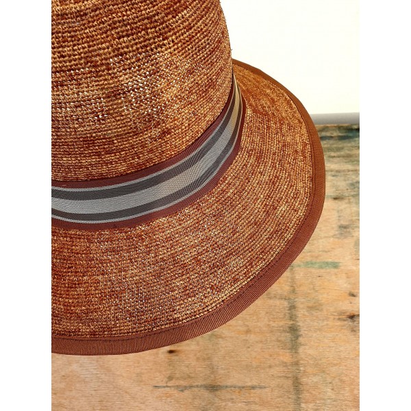 Vive La Difference rankų darbo vasarinė skrybėlė